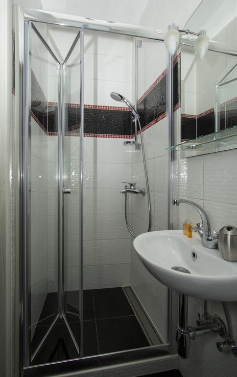 Sea Paradise Apartment Budva Bagian luar foto