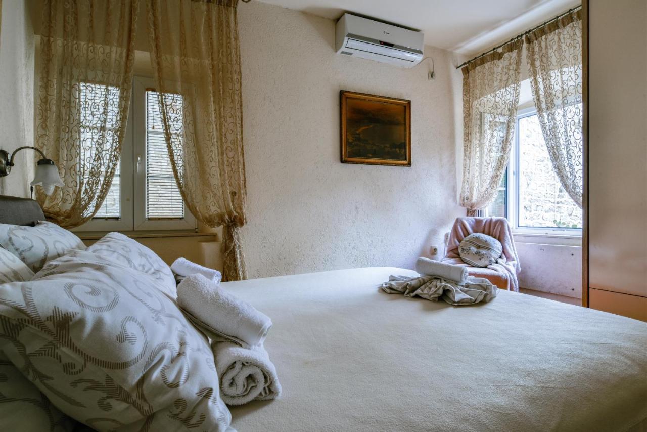 Sea Paradise Apartment Budva Bagian luar foto