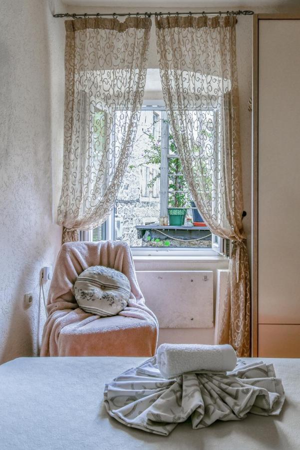 Sea Paradise Apartment Budva Bagian luar foto